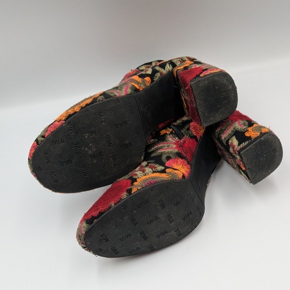 MIA Ankle Boots Womens 7 Embroidered Floral Paisley Colorful Boho Indie Retro - Picture 6 of 8
